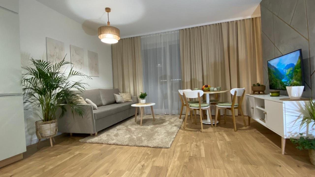 Green Park Apartament Przemyśl Esterno foto